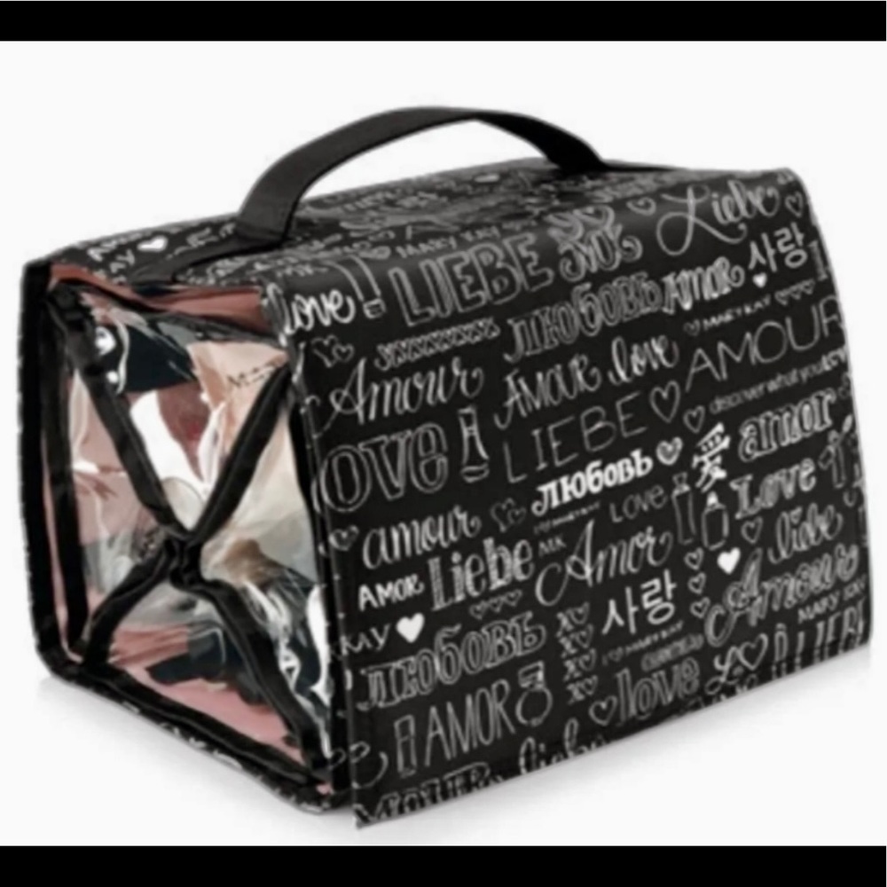 beautiful brand new never used mary kay makeup bag